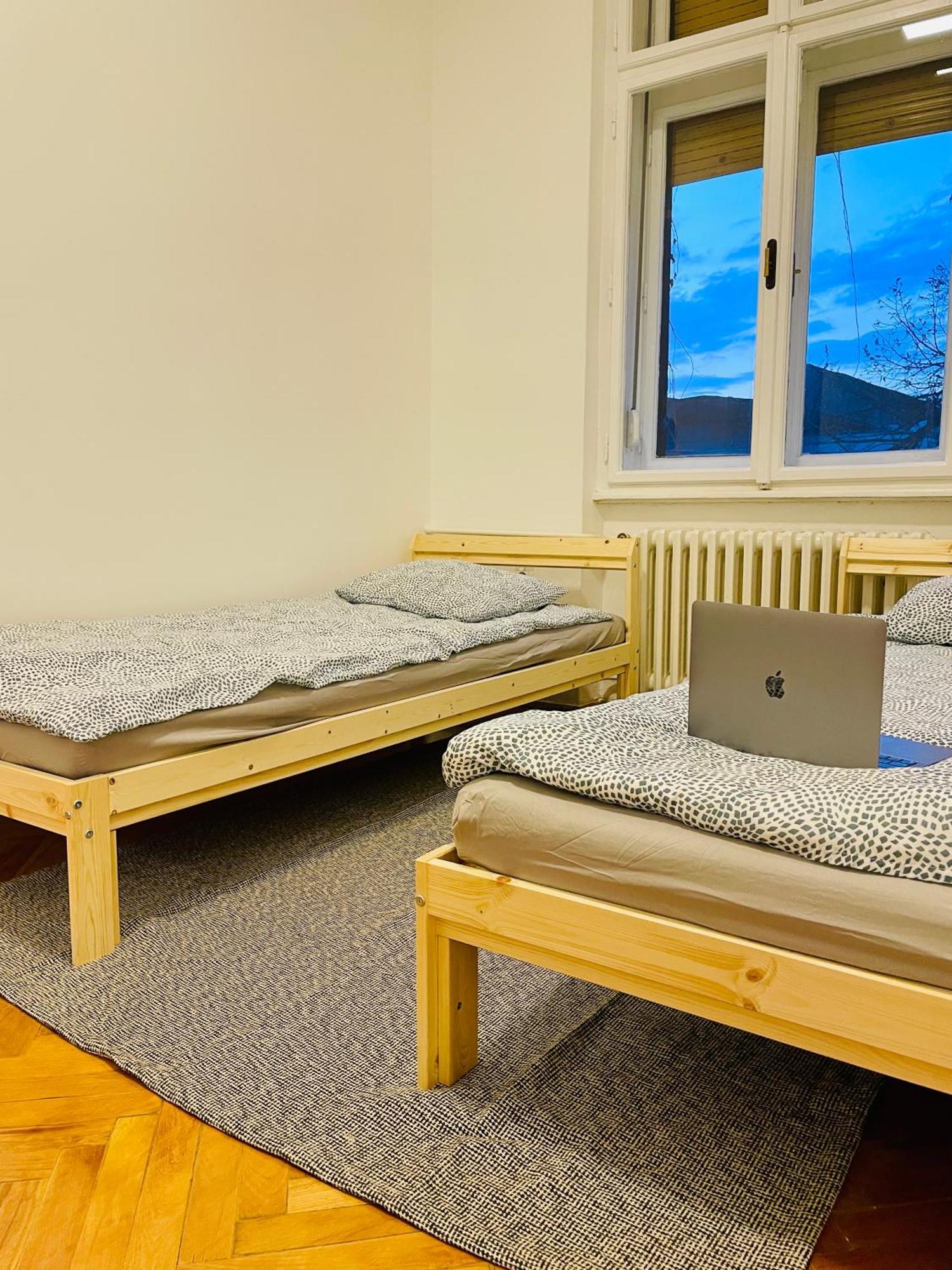 Hostel Green World Νόβι Σαντ Εξωτερικό φωτογραφία